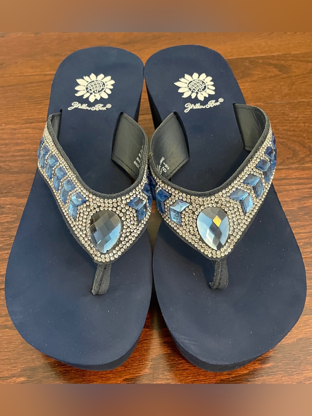 Women's 6.5, Yellow Box, Beaded Wedge Thong Sandals